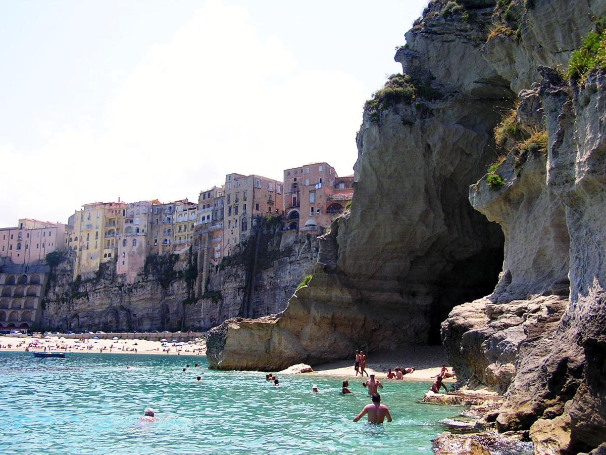 Appartamento Casa Vacanza Saverio Тропеа Екстериор снимка